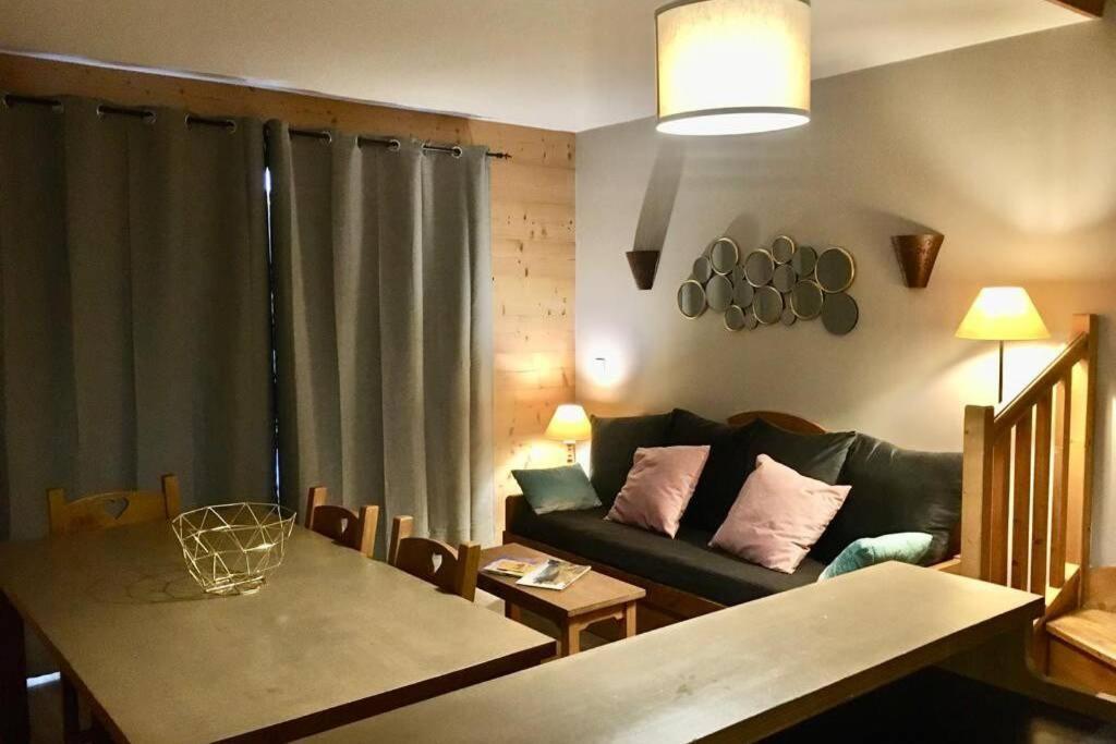 Apt 2 Chambres En Duplex Chalet Des Rennes Vars 2000M Piscine Interieure Et Exterieure Kültér fotó